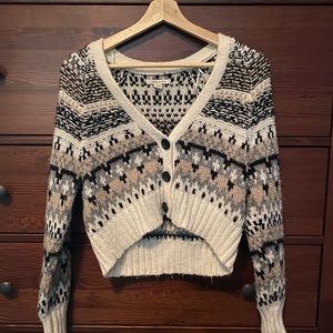 American Eagle Cropped Cardigan
